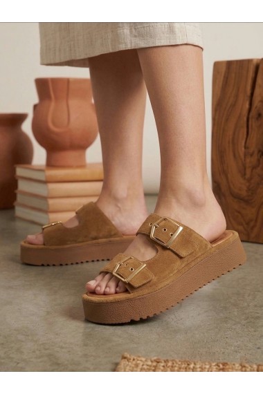 Yazlık Kadın Taba Platform Taban Tokalı Terlik