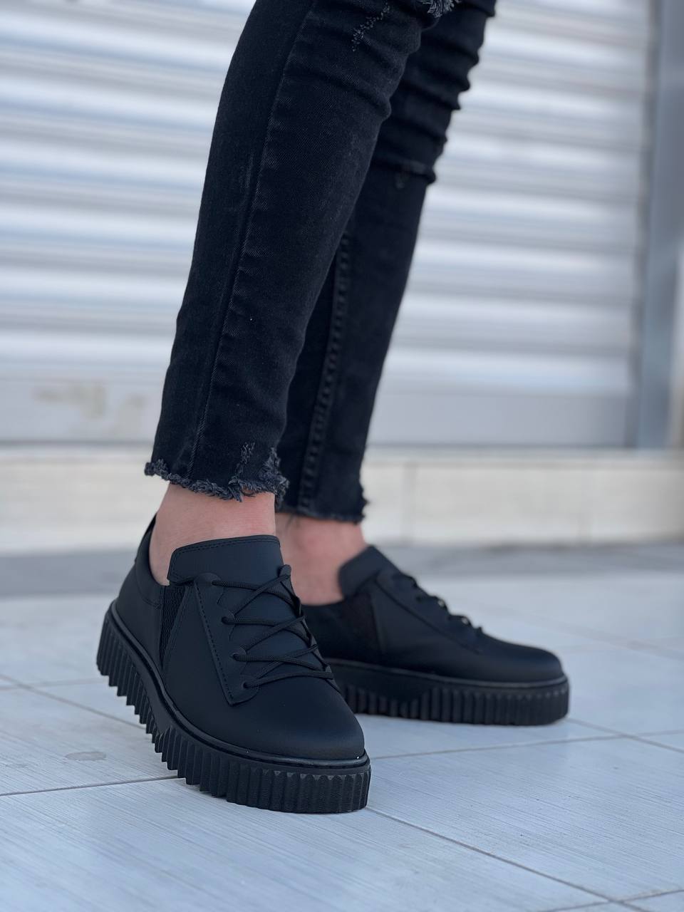 unisex sneakers on fbazaar 1-year warranty
