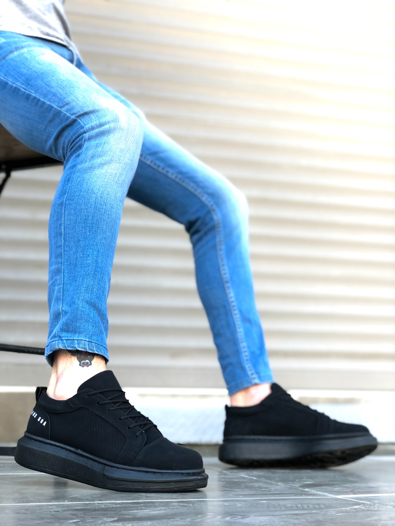 unisex sneakers on fbazaar 1-year warranty