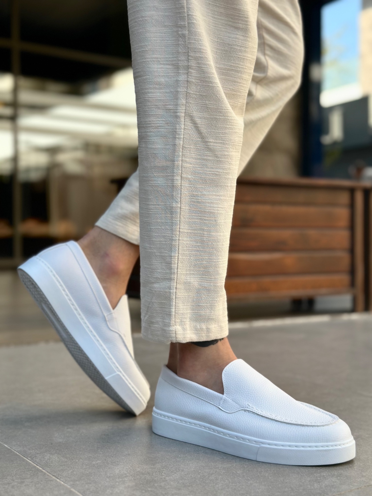 unisex sneakers on fbazaar 1-year warranty