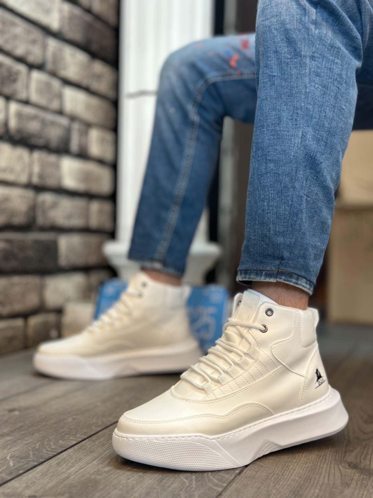 unisex sneakers on fbazaar 1-year warranty