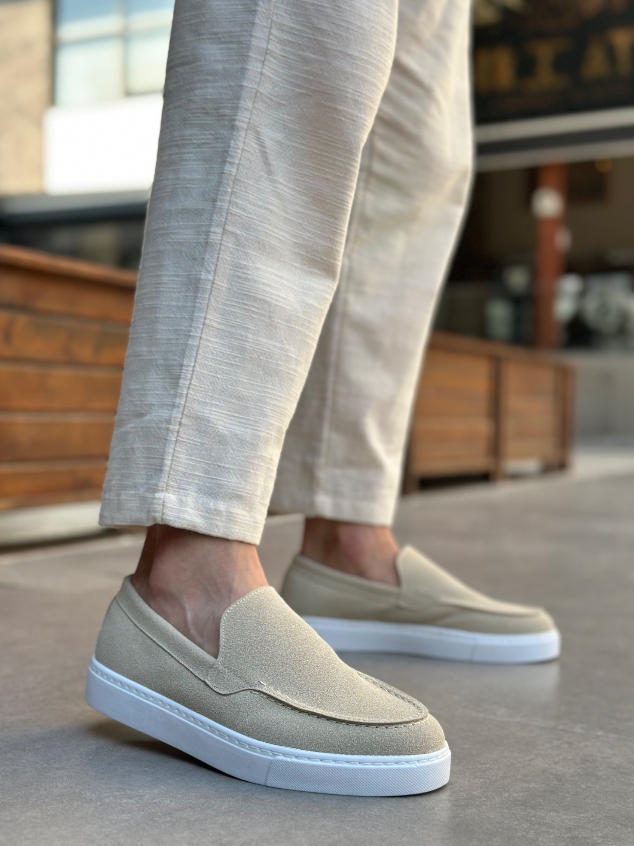 unisex sneakers on fbazaar 1-year warranty